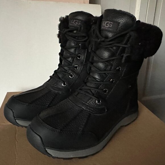 NIB UGG Adirondack III Black Leather Fur Lined Boots Women's Size 8.5  & 10 - Picture 5 of 8